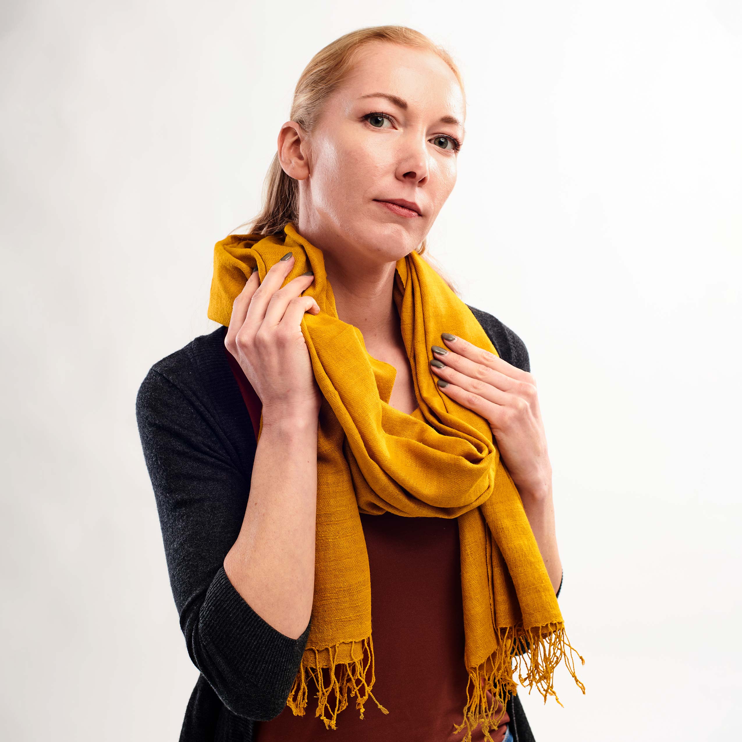 Timeless Silk - Gele Eri Zijden Sjaal