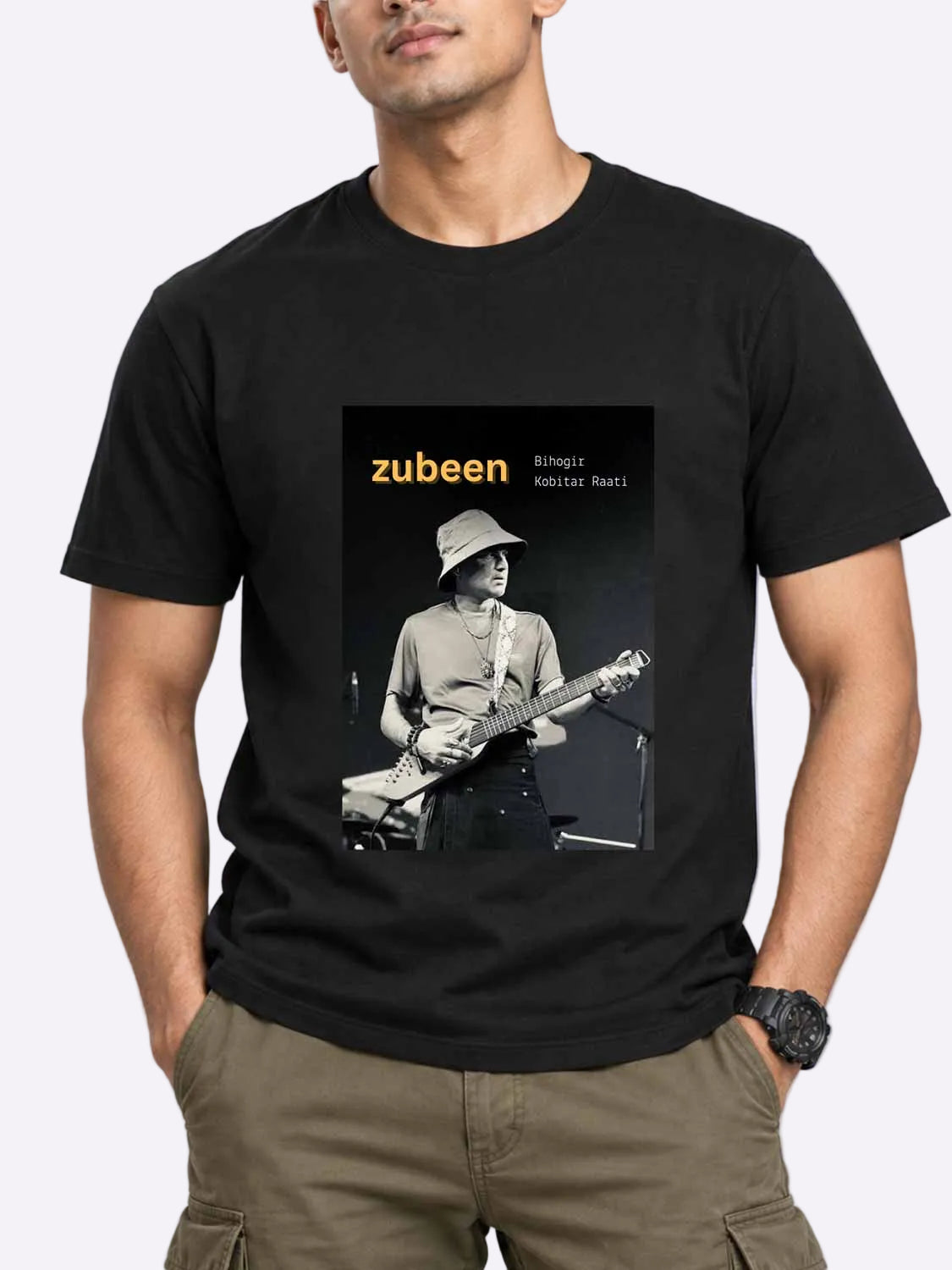 Zubeen Garg “Bihogir Kobitar Raati” graphic T-shirt in black cotton – Dzukou