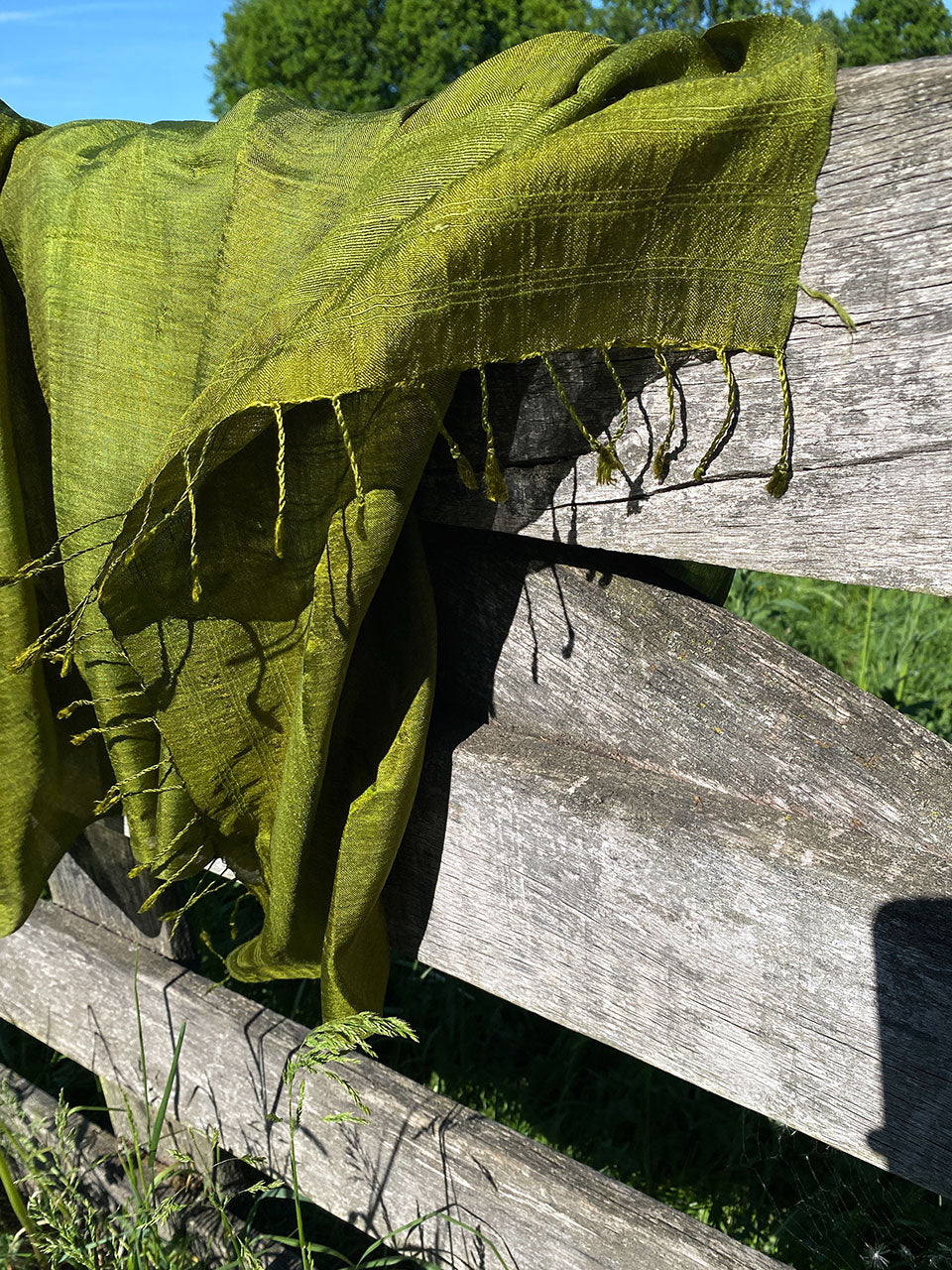 Niseko - Green Nuni Silk Shawl