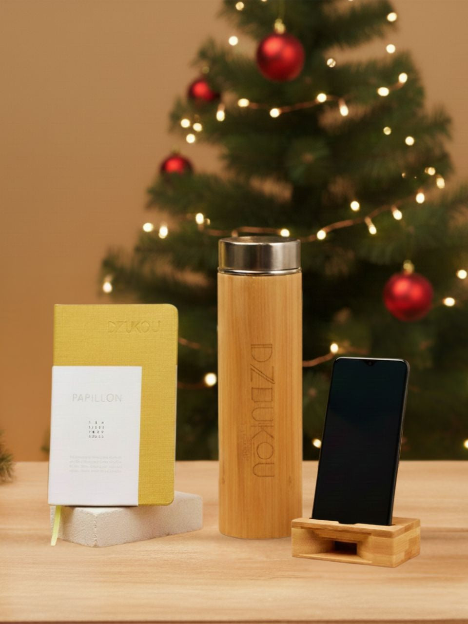 Dzukou Desk &amp; Hydration Gift Set