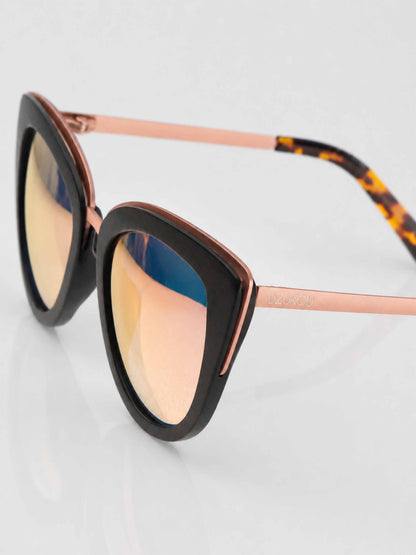 New York Fling - Holzsonnenbrille für Damen