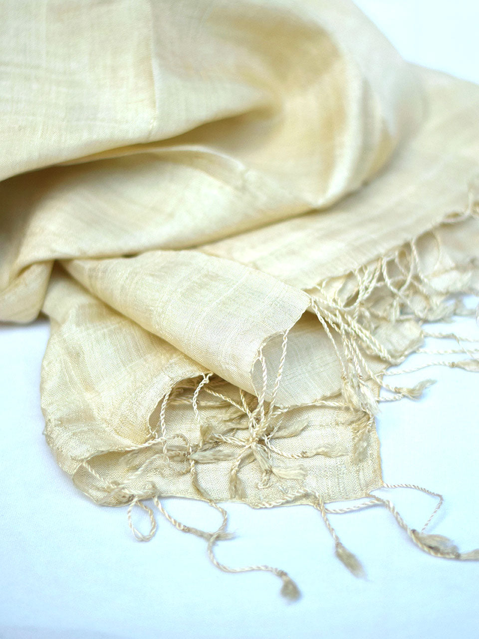 Niseko - Cream Nuni Silk Shawl