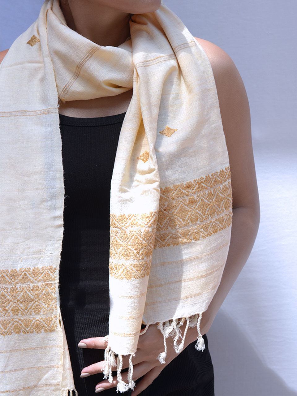 Timeless Silk - White Ghisa Pattern Eri Silk Stole