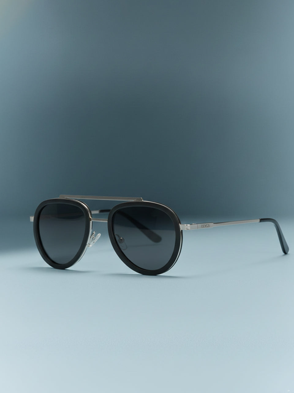 Seville Ray – Holzsonnenbrille für Damen